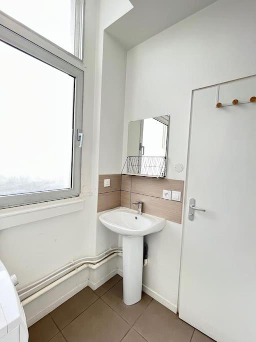 Appartamento Rome - Studio Meuble A Reims Esterno foto
