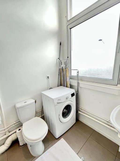 Appartamento Rome - Studio Meuble A Reims Esterno foto